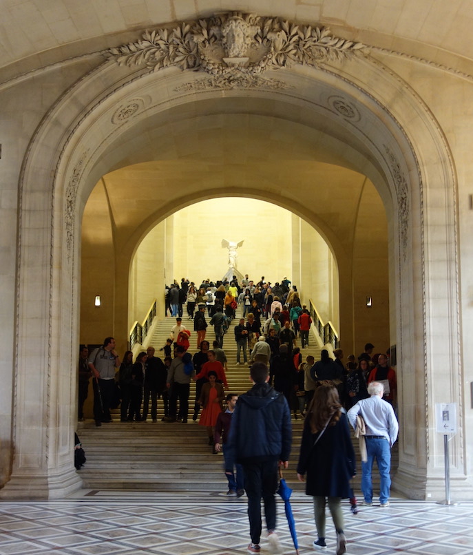 サモトラケのニケ 船上に舞い降りた女神の魅力 パリ旅行記7